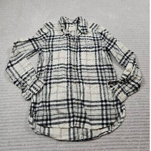 American Eagle Outfitters Black and White Plaid Short Sleeve Top